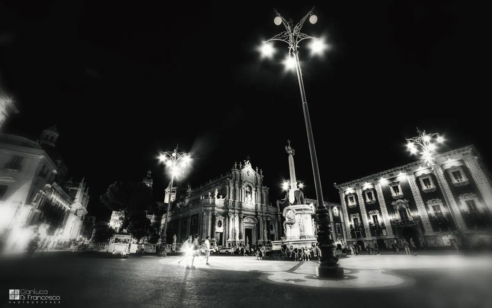 Suitecentralsolution Aeroporto di Catania Fontana Rossa Italia