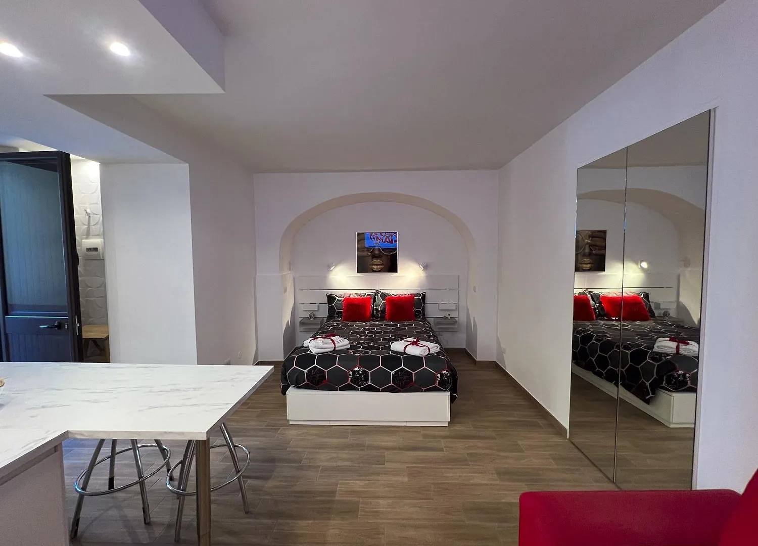 Suitecentralsolution Aeroporto di Catania Fontana Rossa